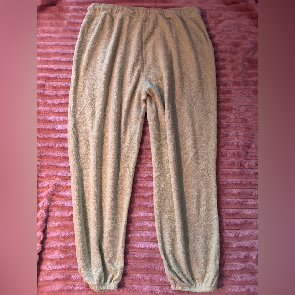 Colsie Joggers - Picture 3 of 3